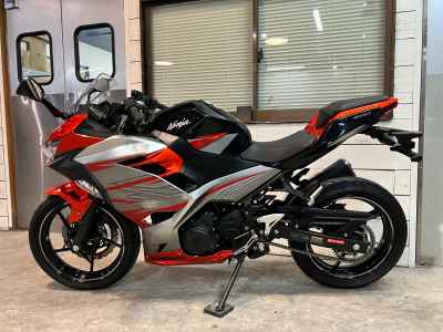 Kawasaki Ninja 400 2018