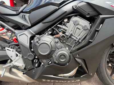 Honda CBR650R 2023