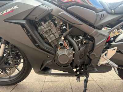 Honda CBR650R 2023