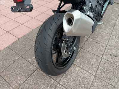 Kawasaki Ninja ZX-4R SE 2025
