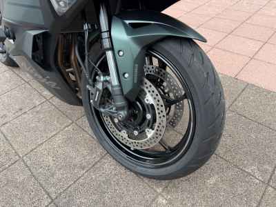 Kawasaki Ninja ZX-4R SE 2025