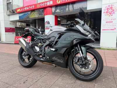 Kawasaki Ninja ZX-4R SE 2025