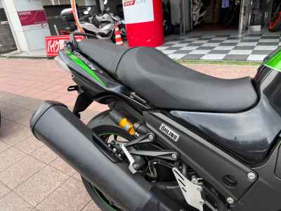 Kawasaki Ninja ZX-14R OHLINS 2016