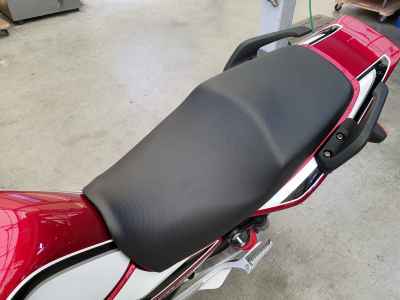 Honda CB400 Super Boldor 2021