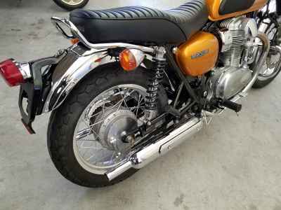 Kawasaki W800 2011