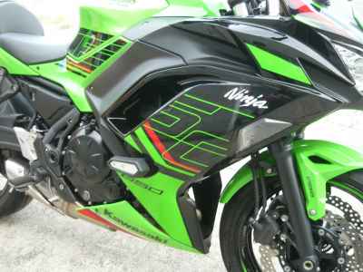 Kawasaki Ninja 650 BS KRT ED 2024