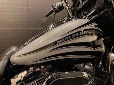 Harley-Davidson Street Glide FLHXSE1800 2015