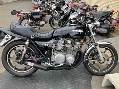 Kawasaki Z650 2021