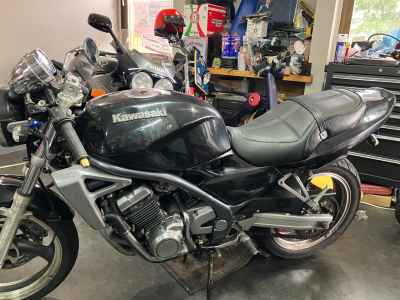 Kawasaki Balius ZR250