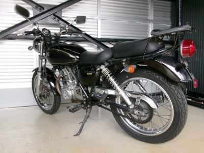 Suzuki ST250E