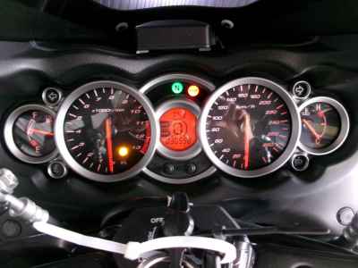 Suzuki Hayabusa 2014