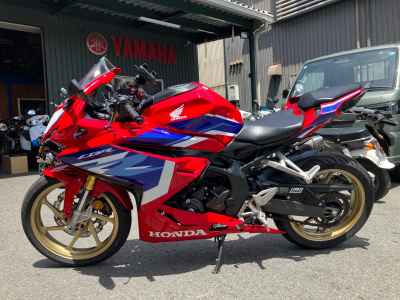 Honda CBR250RR 2023