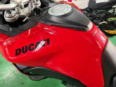 Ducati Multistrada V2S 2025