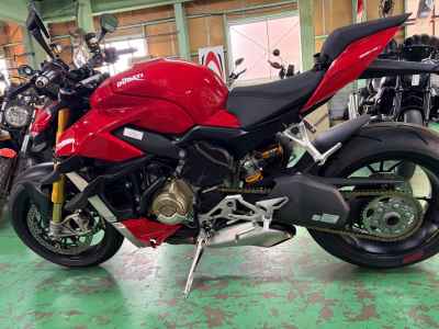 Ducati Streetfighter V4S 2021