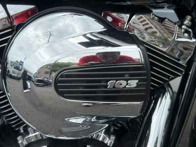 Harley-Davidson Road Glide FLTRXS1690 2015