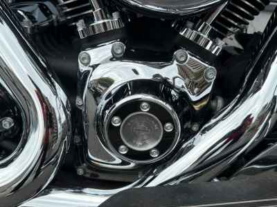 Harley-Davidson Road Glide FLTRXS1690 2015