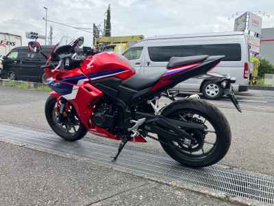 Honda CBR400R 2024