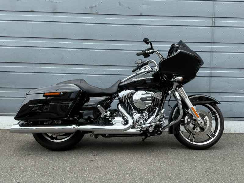 Harley-Davidson Road Glide FLTRXS1690 2015