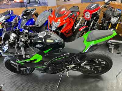 Kawasaki Ninja 400 2018