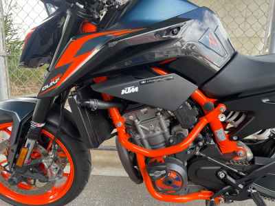 KTM 890 Duke 2023