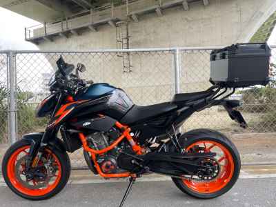 KTM 890 Duke 2023