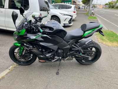 Kawasaki Ninja 1000SX 2023
