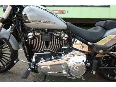 Harley-Davidson Breakout FXBR1750 2024