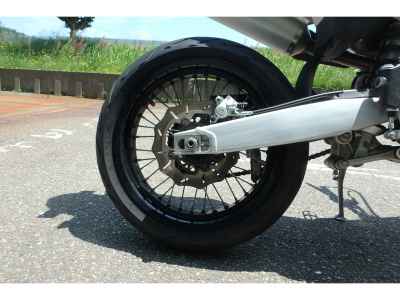 Husqvarna SMR250 2011