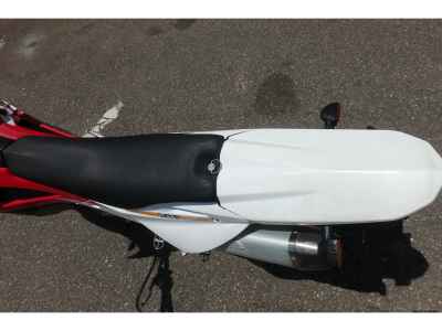 Husqvarna SMR250 2011