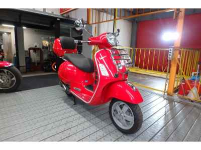 Vespa GTS 250