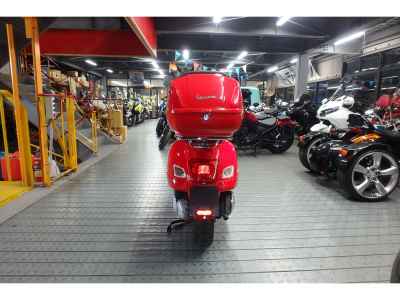 Vespa GTS 250