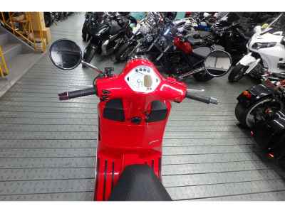 Vespa GTS 250