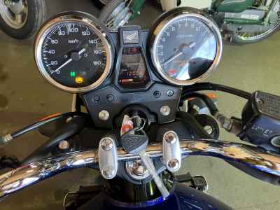 Honda CB400SF 2020