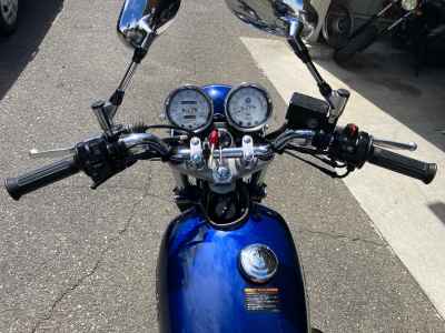 Yamaha SR400 2021
