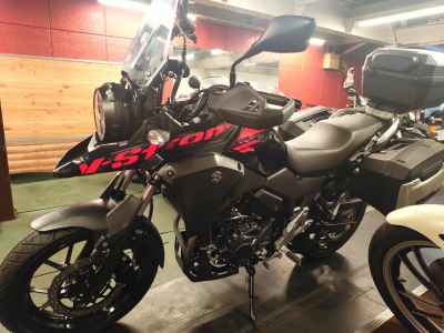 Suzuki V-Strom 250