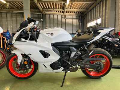 Yamaha YZF-R7 2023