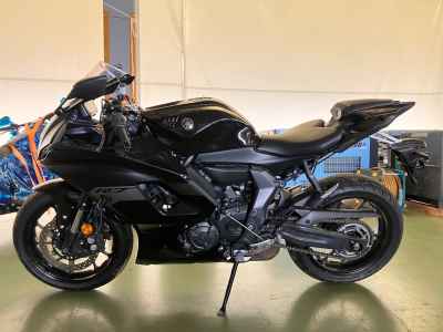 Yamaha YZF-R7 2025