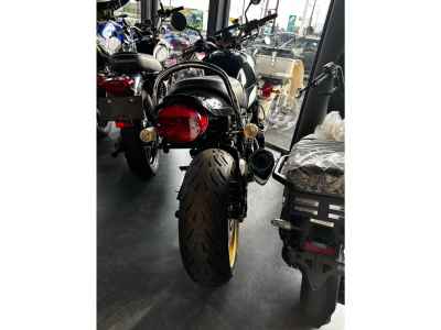 Kawasaki Z900RS 2017