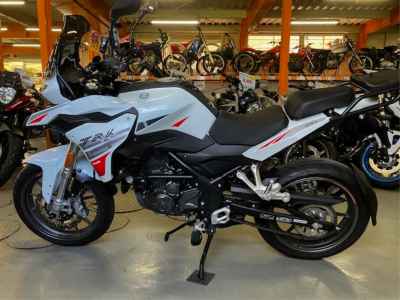 Benelli TRK251 2023