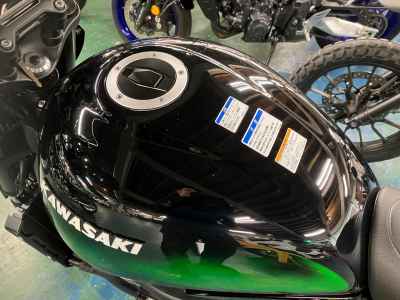 Kawasaki Z900RS Cafe 2025
