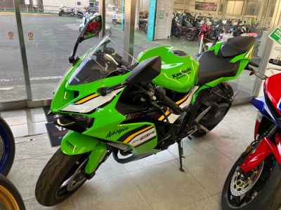 Kawasaki Ninja ZX-6R 2025