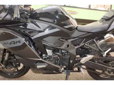 Kawasaki Ninja ZX-4RR 2026