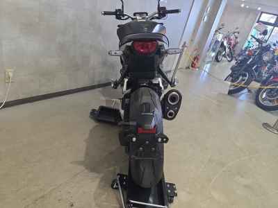 Honda CB1000R 2021