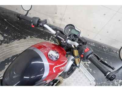Triumph Speed 400 2024