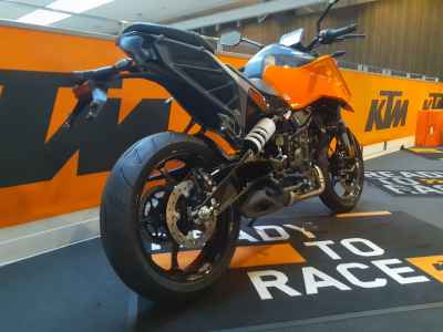 KTM 250 Duke 2024