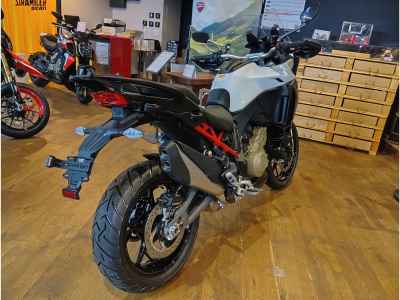 Ducati Multistrada V4S 2026