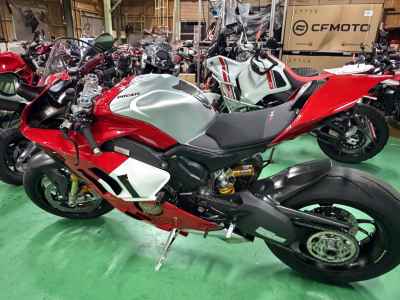 Ducati Panigale V4R 2024