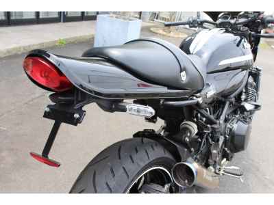 Kawasaki Z900RS Cafe 2021