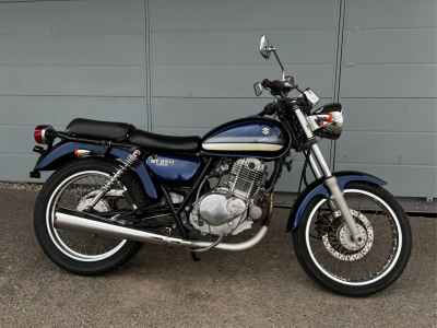Suzuki ST250E