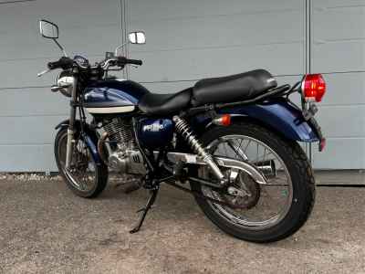 Suzuki ST250E